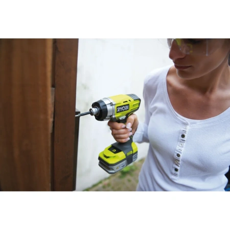 фото аккумуляторный винтоверт ryobi one+ rid1801m