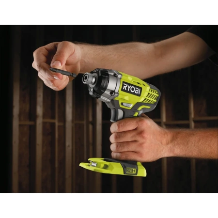 фото аккумуляторный винтоверт ryobi one+ rid1801m